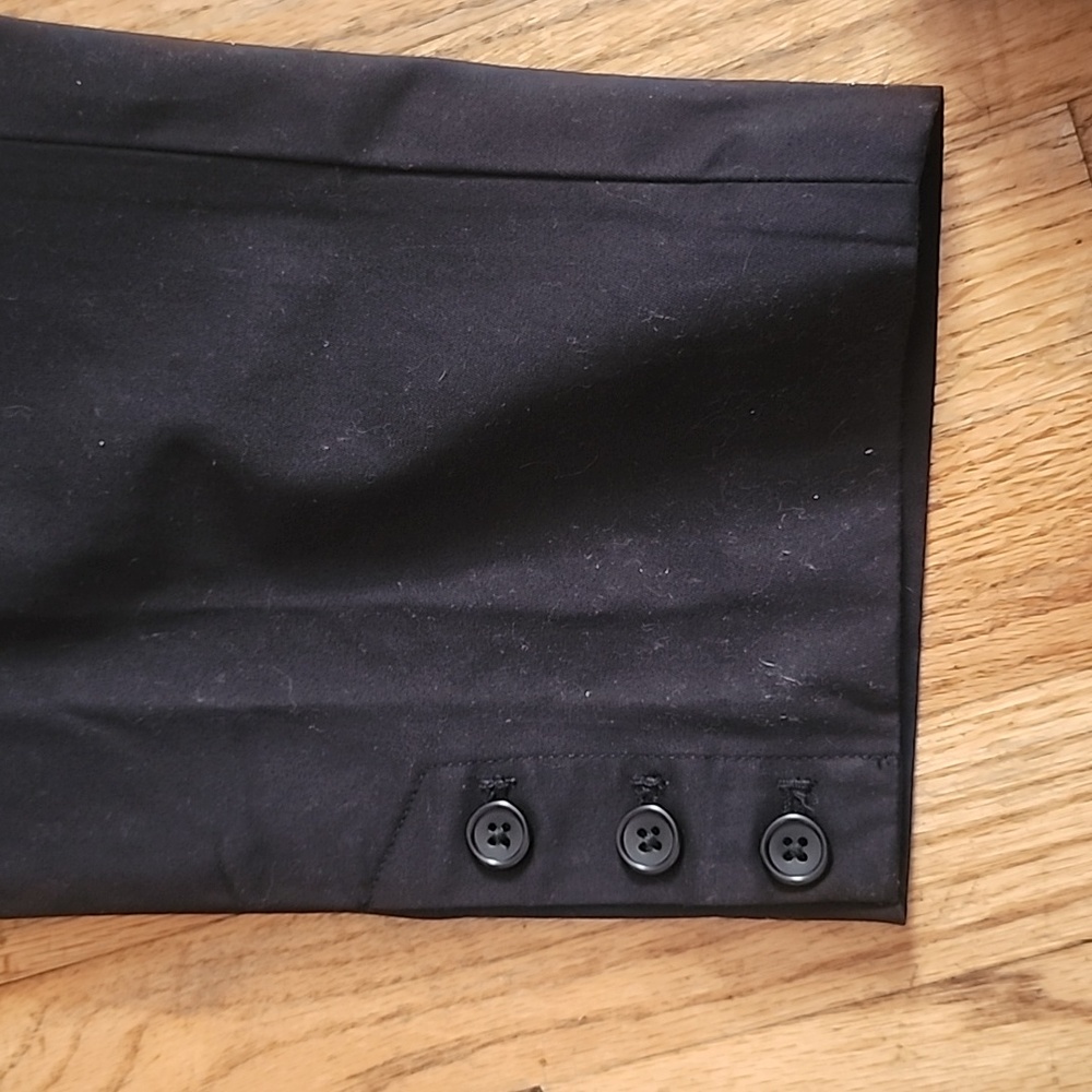 Talbots black capri - Picture 3 of 3